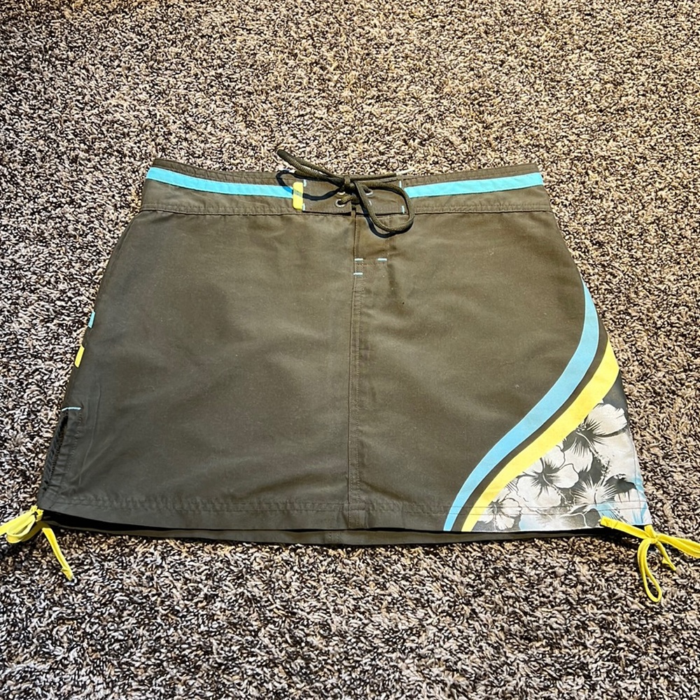 Women’s Skirt